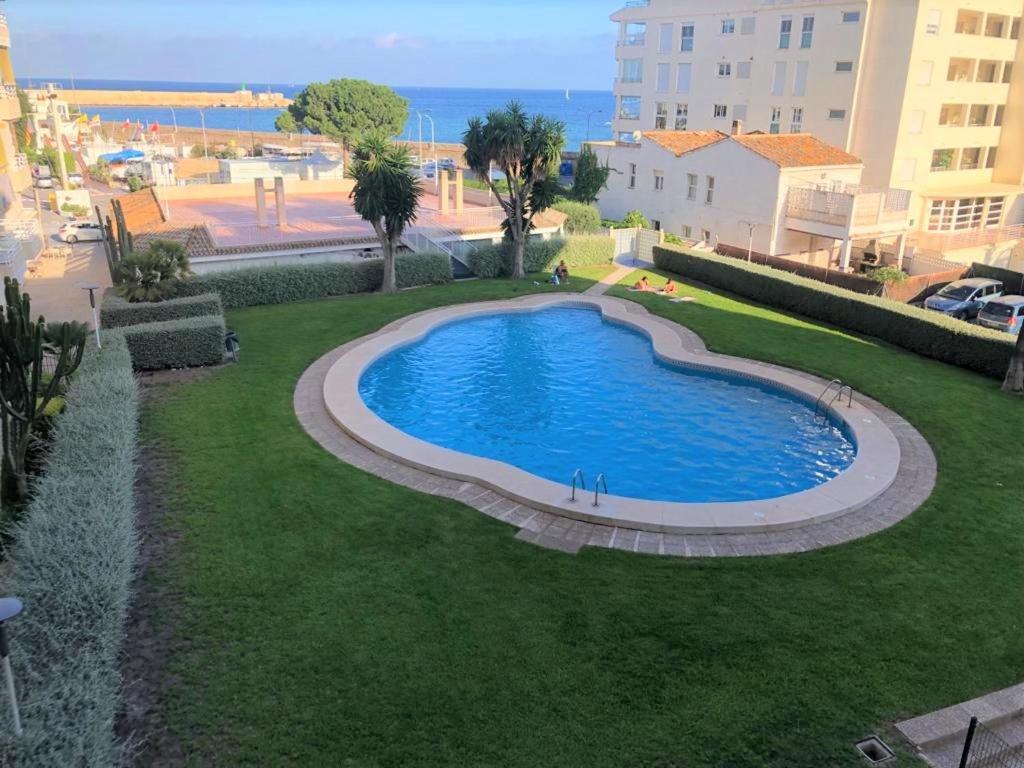 Acogedor Apartamento Frente Al Mar Con Piscina Альтеа Экстерьер фото